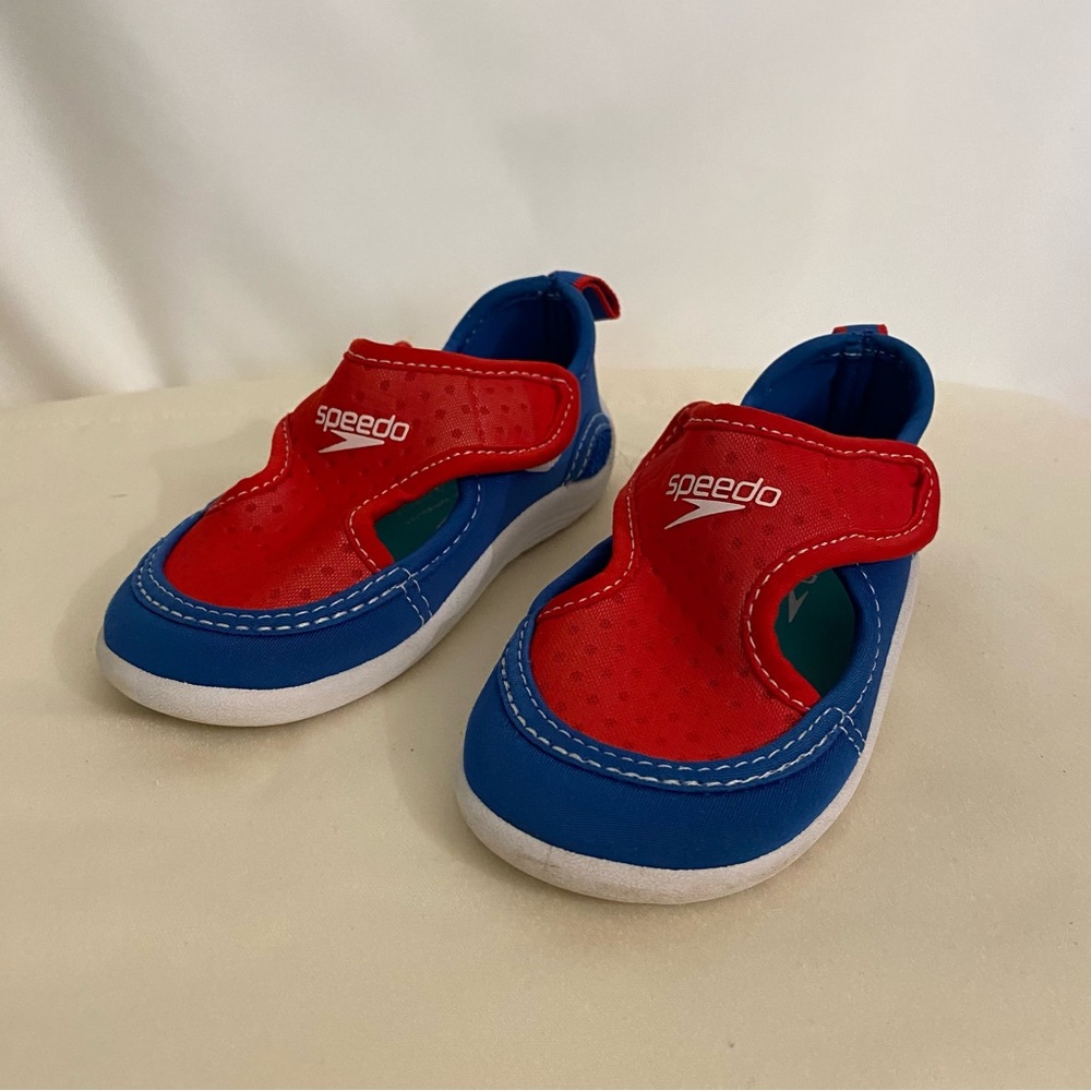 Kids/Toddler Unisex Speedo Swim Pool Shoes Size Medium